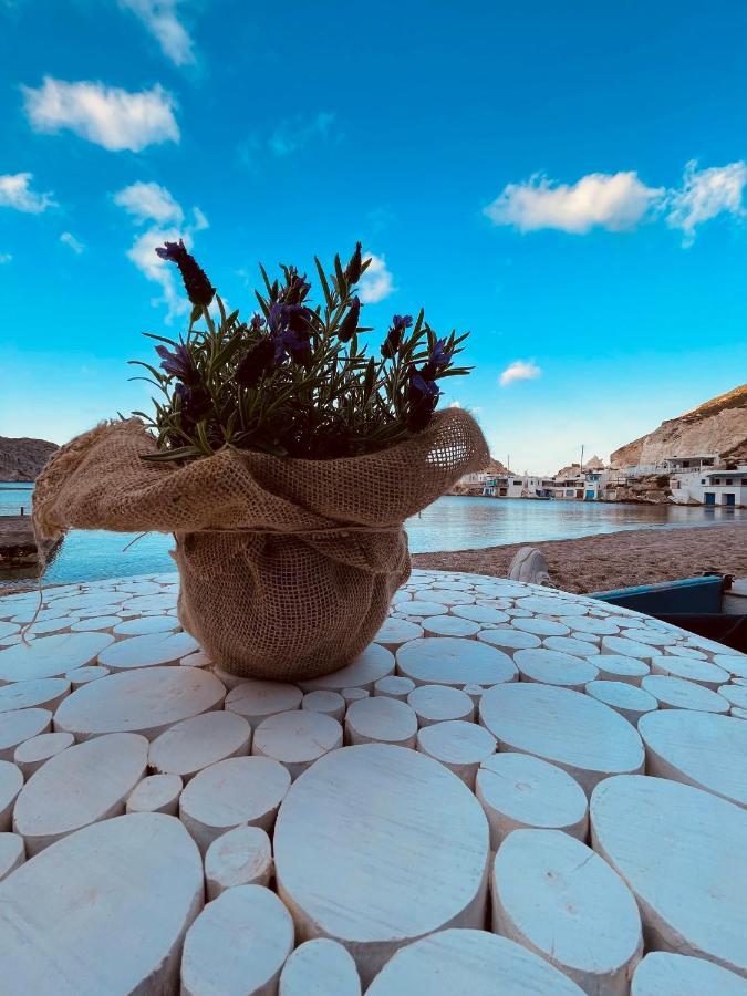 Erginas Boat House Apartment Plaka  Екстериор снимка