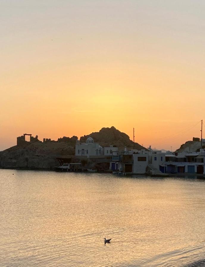 Erginas Boat House Apartment Plaka  Екстериор снимка