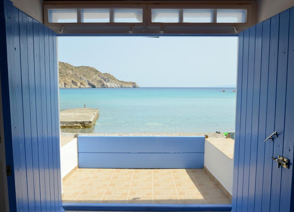 Erginas Boat House Apartment Plaka  Екстериор снимка